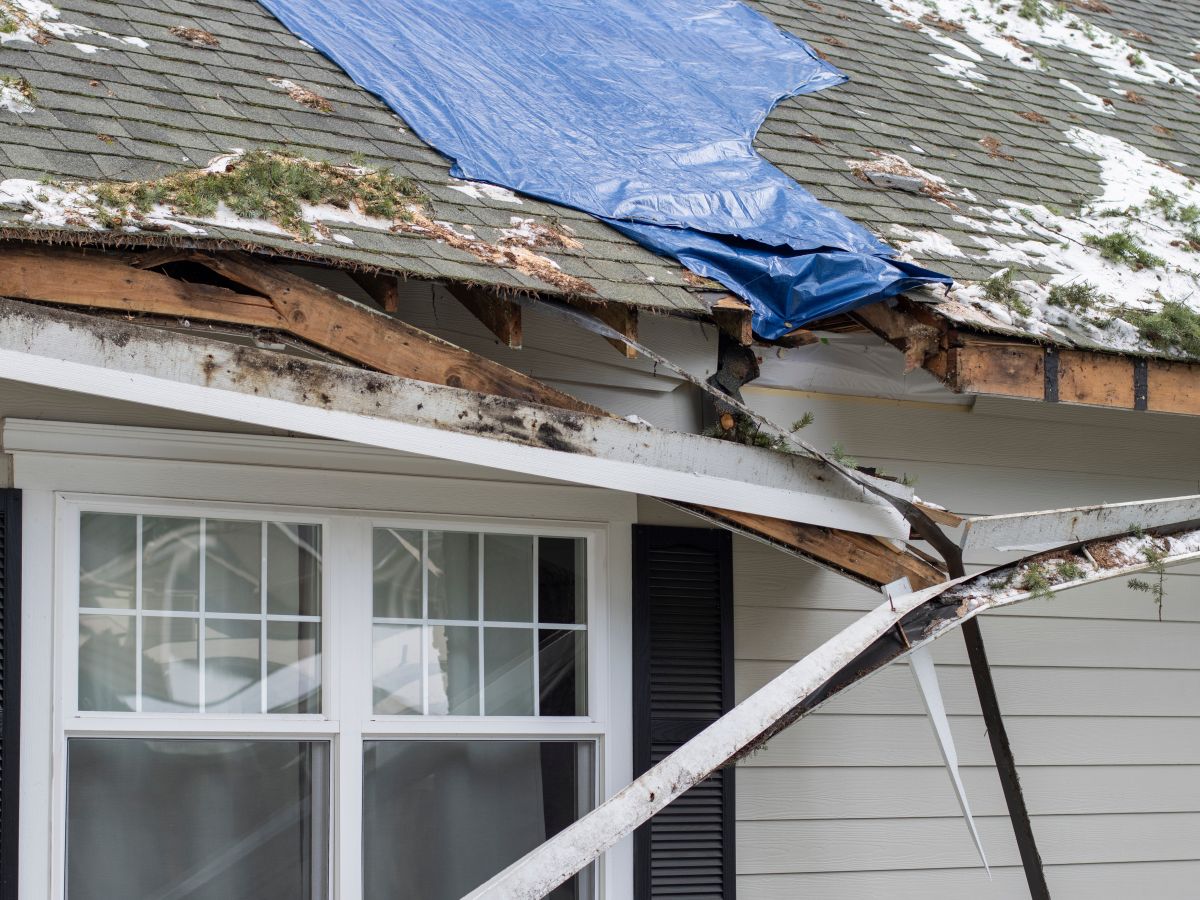 Roof in Allen, TX before Inspire Roofing and Exteriors began work